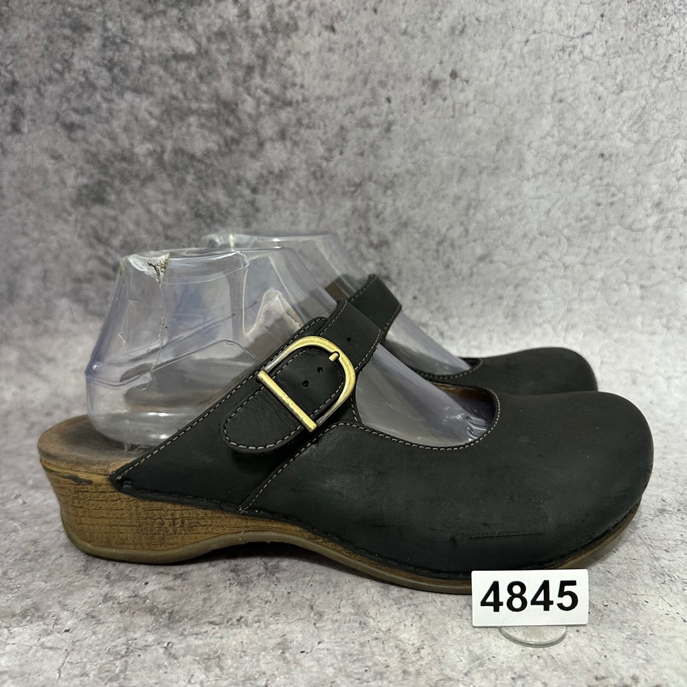 Dansko Martina Mary Jane Clog Womens 40 US 9.5-10 Black Leather Comfort Buckle